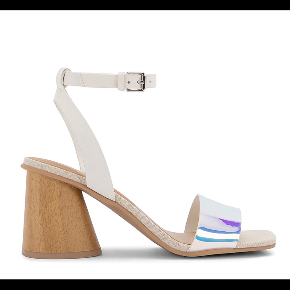 HAZEL SANDAL